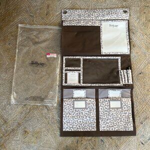 NWT:Thirty One 31 Hanging Wall/ Door Home Organizer - Brown